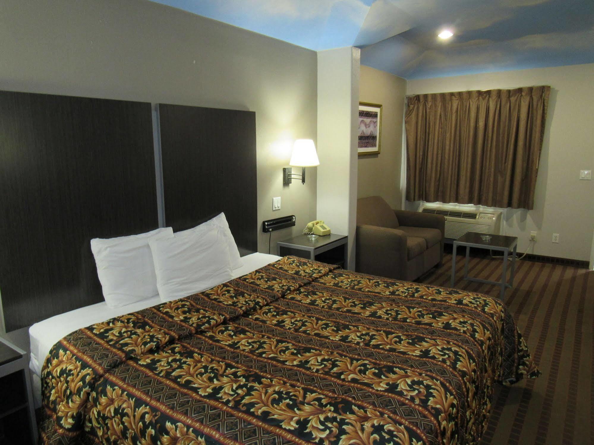 Camelot Inn & Suites Highway 290/Northwest Freeway Jersey Village Esterno foto