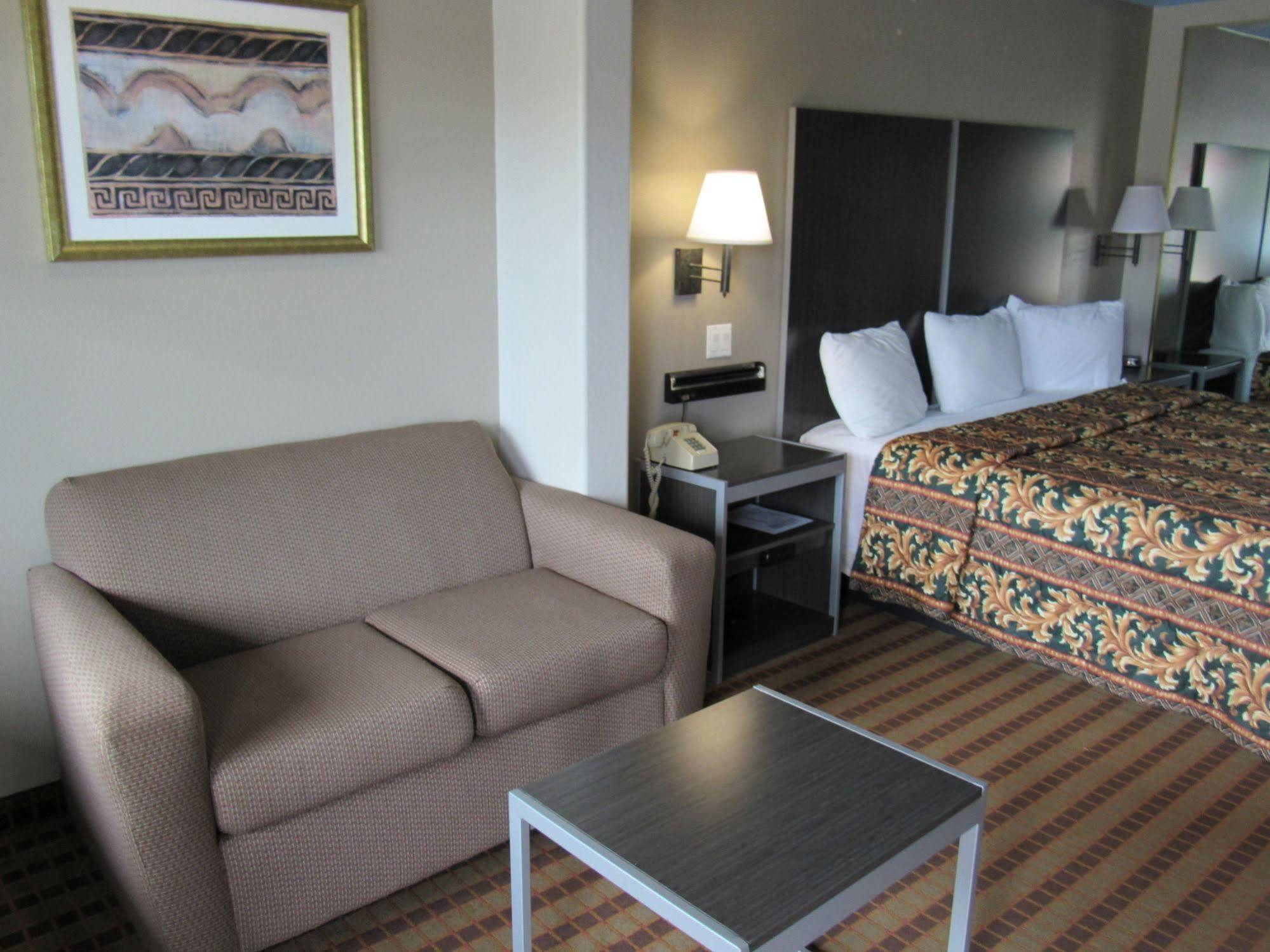 Camelot Inn & Suites Highway 290/Northwest Freeway Jersey Village Esterno foto
