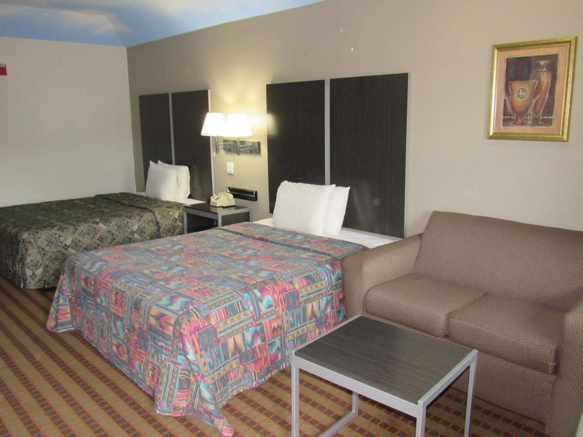 Camelot Inn & Suites Highway 290/Northwest Freeway Jersey Village Esterno foto